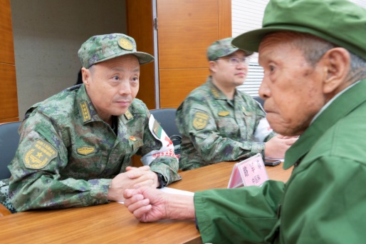 C:\Users\Administrator\Desktop\（图片）赓续延安精神 情暖老区人民 (1024修改YF)\13.jpg